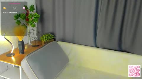 Naomi online show from October 11, 6:21 pm