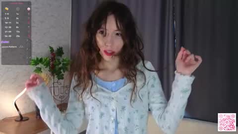 Naomi online show from October 24, 6:42 am