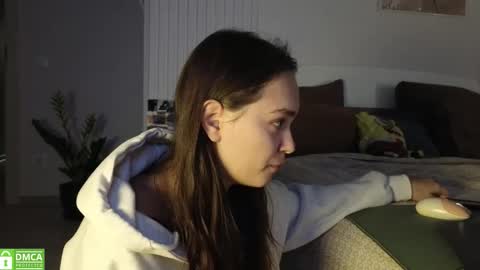 evi_woow online show from October 15, 11:29 pm