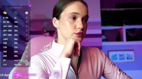 Evie online show from December 25, 5:37 pm
