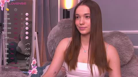 Evie online show from January 27, 9:44 pm