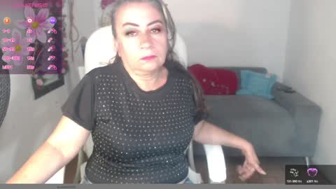 Pamela  online show from January 14, 2:53 pm