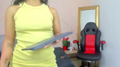 evony-becker online show from October 16, 11:57 am