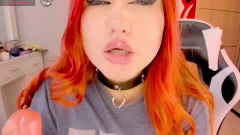 evva_foxxy online show from January 10, 3:37 pm