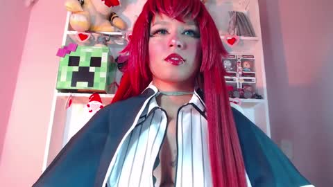Snapshot of evybubbles_ chatting on February 14, 4:09 pm Im Evy online show from February 14, 4:09 pm