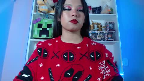 Snapshot of evybubbles_ chatting on December 26, 4:58 pm Im Evy online show from December 26, 4:58 pm