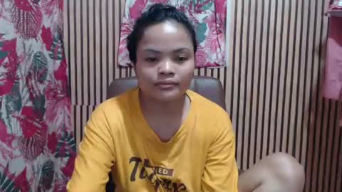 Snapshot of exotic_asian69 chatting on October 31, 6:15 am exotic_asian69 online show from October 31, 6:15 am