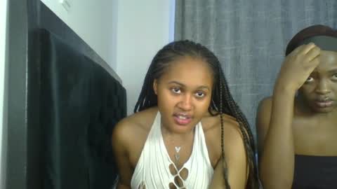 exotic_cutiee online show from June 15, 10:59 am