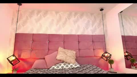 Aura online show from July 1, 4:01 am
