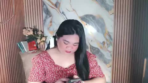 SHANTAL MARIE online show from February 8, 11:58 am