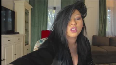 Snapshot of exotticbeautty chatting on October 26, 7:26 am Exotticbeautty online show from October 26, 7:26 am