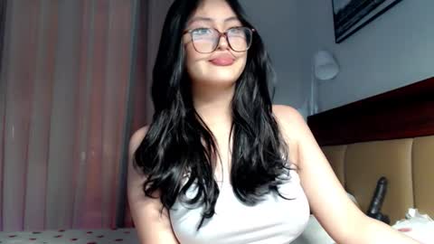 Candy  online show from February 26, 11:42 am