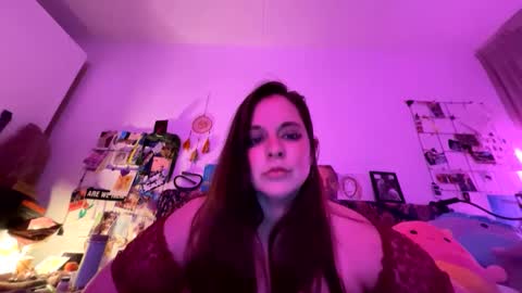 explorinmitlaurenaaa online show from February 13, 8:03 pm