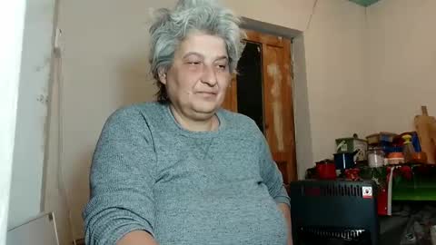 Snapshot of exquisitemature chatting on February 15, 6:55 pm ExquisiteMature online show from February 15, 6:55 pm
