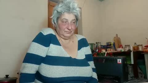 Snapshot of exquisitemature chatting on February 21, 4:37 pm ExquisiteMature online show from February 21, 4:37 pm