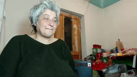 Snapshot of exquisitemature chatting on February 13, 6:30 am ExquisiteMature online show from February 13, 6:30 am