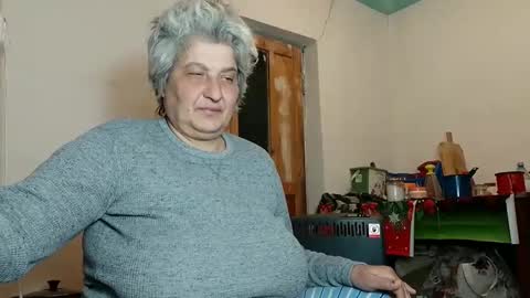 Snapshot of exquisitemature chatting on February 14, 6:29 pm ExquisiteMature online show from February 14, 6:29 pm