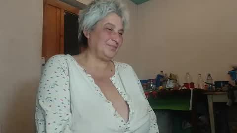 Snapshot of exquisitemature chatting on December 14, 6:09 pm ExquisiteMature online show from December 14, 6:09 pm