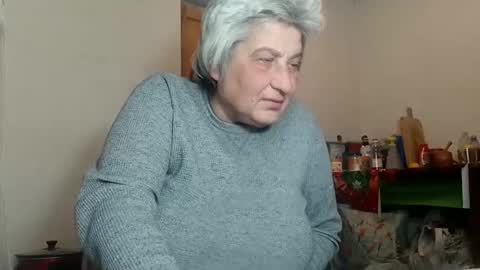 Snapshot of exquisitemature chatting on January 19, 10:17 pm ExquisiteMature online show from January 19, 10:17 pm