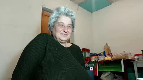 Snapshot of exquisitemature chatting on February 12, 8:29 pm ExquisiteMature online show from February 12, 8:29 pm