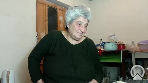 Snapshot of exquisitemature chatting on December 23, 10:12 pm ExquisiteMature online show from December 23, 10:12 pm
