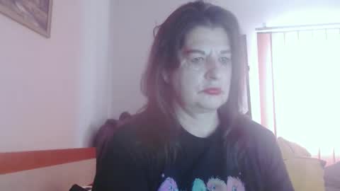 Snapshot of extasymature chatting on October 24, 10:22 am ExtasyMature online show from October 24, 10:22 am