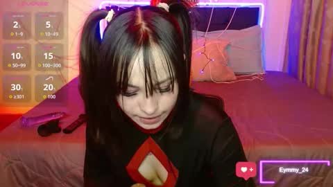 Snapshot of eymmy_24 chatting on October 31, 5:20 am eymmy_24 online show from October 31, 5:20 am