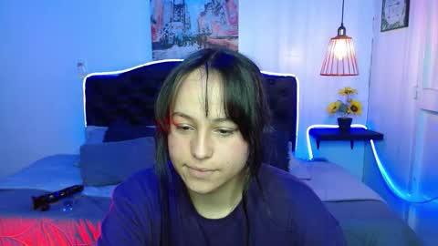 Snapshot of eymmy_24 chatting on October 13, 3:42 am eymmy_24 online show from October 13, 3:42 am