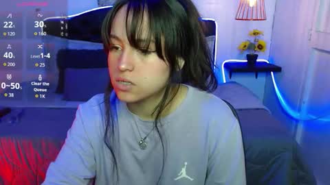 Snapshot of eymmy_24 chatting on October 10, 11:42 pm eymmy_24 online show from October 10, 11:42 pm