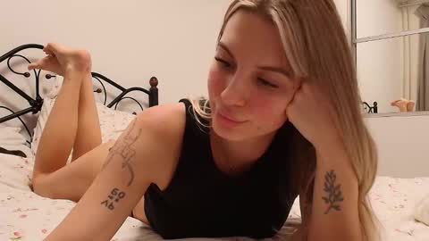 call me Princess online show from November 14, 6:30 pm