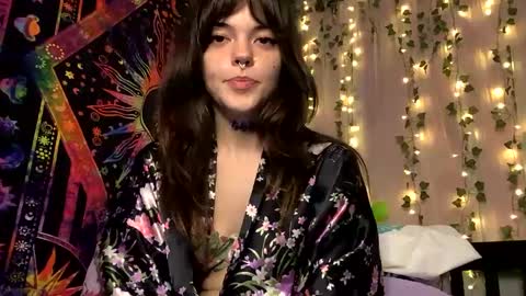 Faerie 3 online show from October 10, 12:26 am