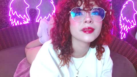 Snapshot of fairy_sweet_ chatting on December 26, 8:32 pm FAIRY online show from December 26, 8:32 pm