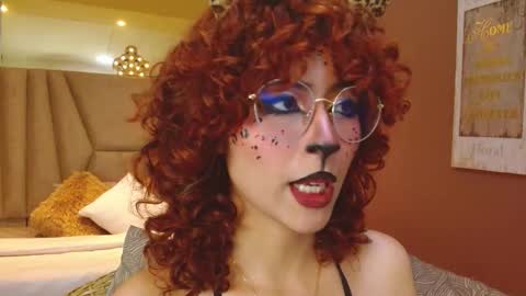 FAIRY online show from September 30, 8:35 pm