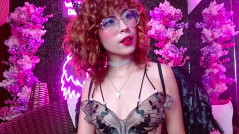 Snapshot of fairy_sweet_ chatting on December 6, 8:28 pm FAIRY online show from December 6, 8:28 pm