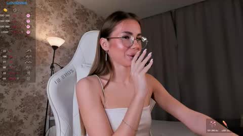 fairyfuckdust online show from November 5, 3:45 am