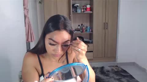 fairylatin online show from January 15, 7:59 am