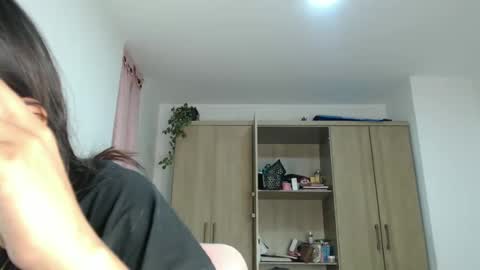 fairylatin online show from January 22, 10:07 am