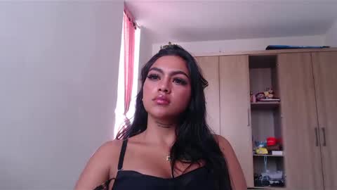 fairylatin online show from January 10, 8:48 pm