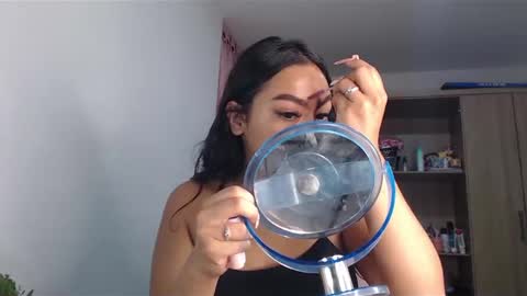 fairylatin online show from December 26, 9:44 am