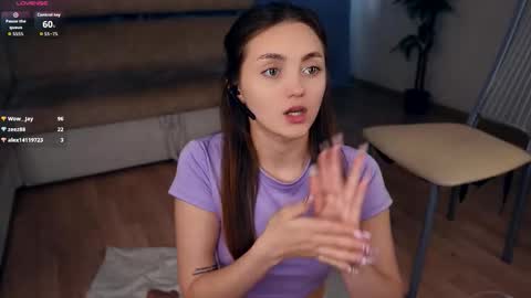 Snapshot of falineellson chatting on September 25, 7:40 am Erika online show from September 25, 7:40 am