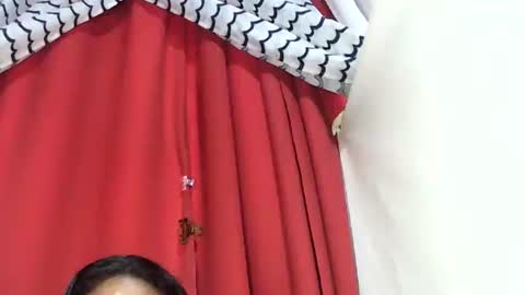 faniriah27 online show from September 24, 8:13 am