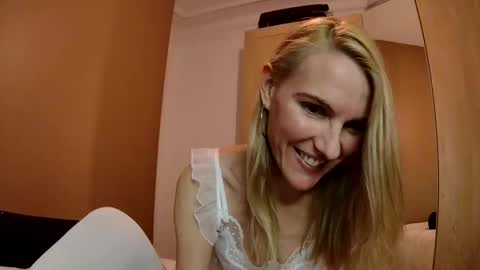 Fanny online show from December 25, 12:16 am