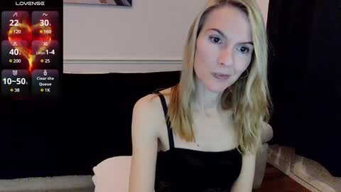 Fanny online show from March 2, 3:13 am