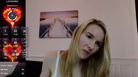 Fanny online show from February 27, 1:59 am