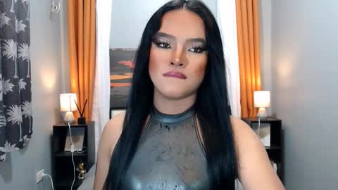 ITYS ME MONA online show from February 10, 11:02 am