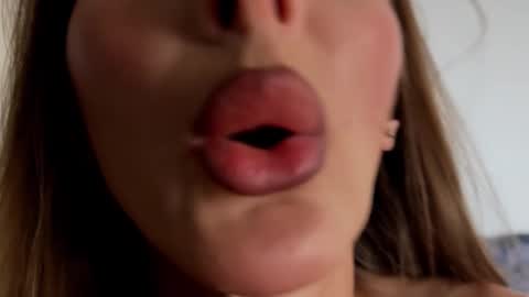 Snapshot of fantasy_moonlight chatting on October 20, 9:51 pm fantasy_moonlight online show from October 20, 9:51 pm