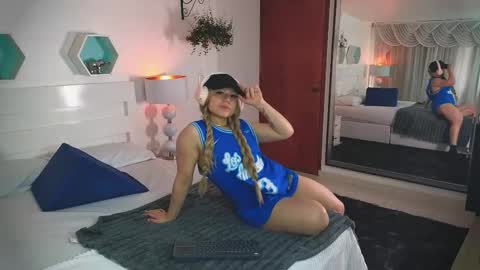 Farah online show from October 11, 12:41 pm