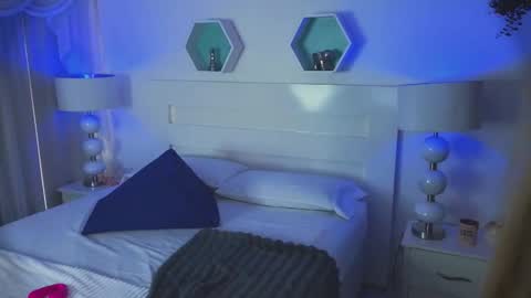 Farah online show from October 9, 12:31 pm