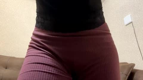 Aurora 18yo online show from November 6, 10:43 am