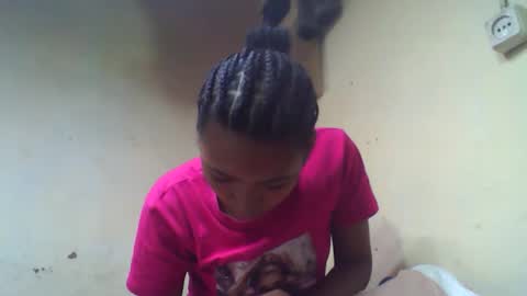 fazila online show from October 3, 8:14 pm